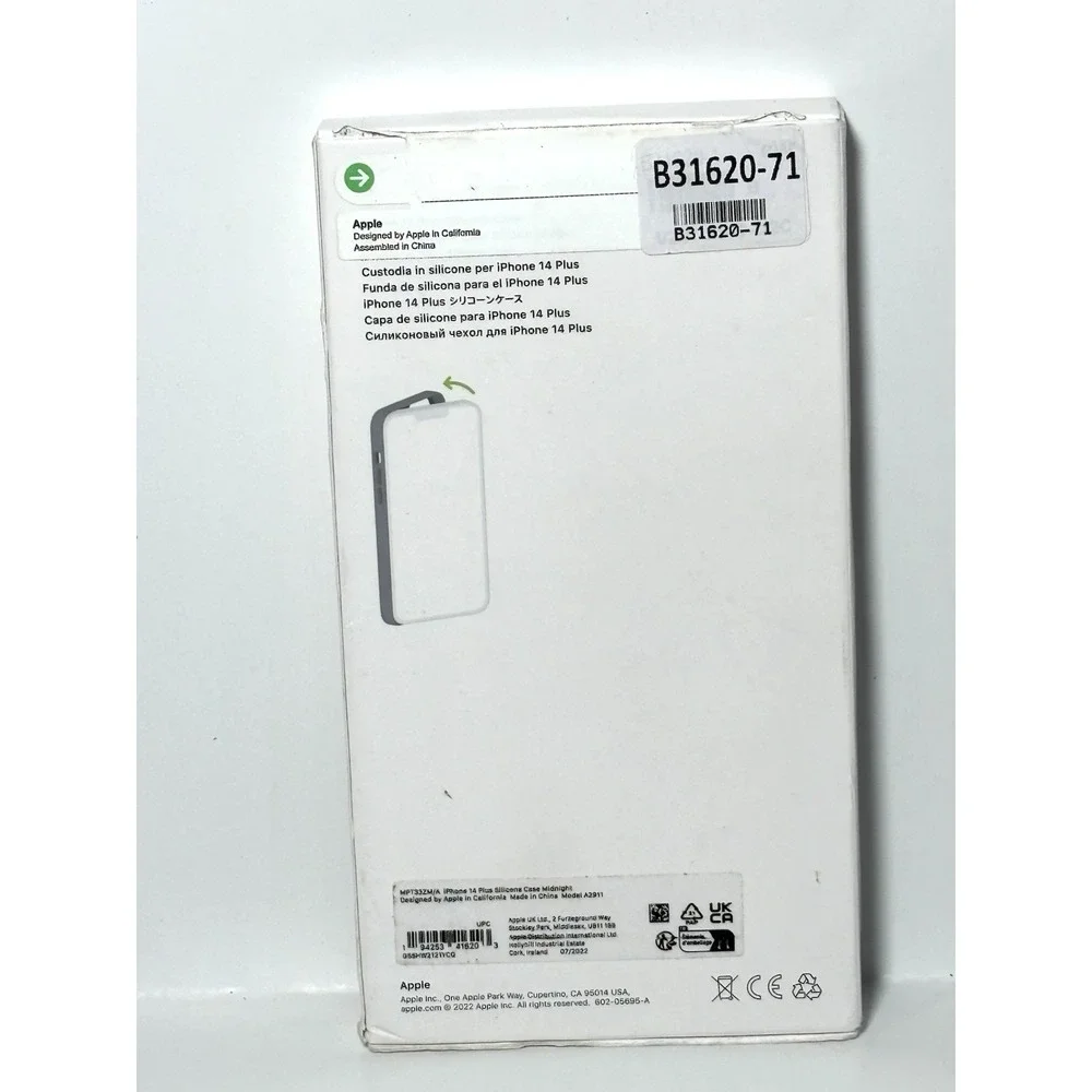 Apple iPhone 14 Plus Silicone Case MagSafe Midnight MPT33ZM/A New Sealed
